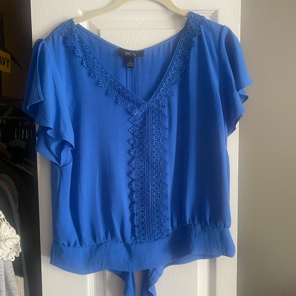 BCX crochet front tie back top - Picture 6 of 10